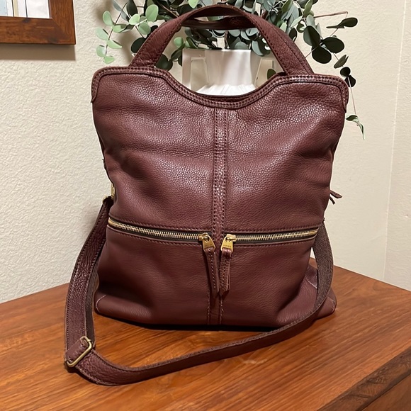 Fossil Handbags - Used Fossil crossbody.